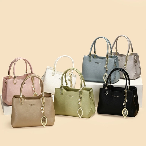 Borsa a Mano da Donna Retro con Motivo Litchi in Pelle PU Grande Capacità Borsa a Tracolla Tote con Pendaglio a Foglia di Perla Artificial Hardware Dorato