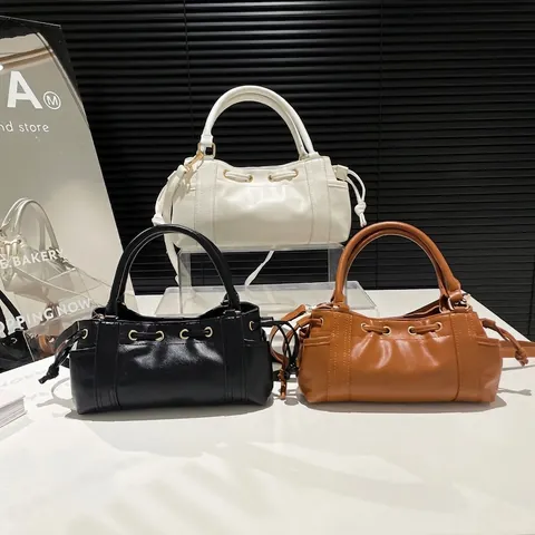 Retro PU Leer Crossbody Tas Dames Handtas Met Trekkoord Verstelbare Riem Goudkleurige Hardware Elegante Okseltas