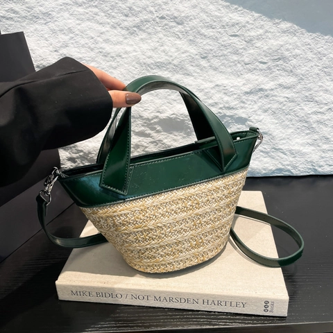 Γυναικεία Τσάντα Bucket Straw Patchwork Καλοκαιρινές Διακοπές στην Παραλία PU Δερμάτινη Τσάντα Crossbody Με Ρυθμιζόμενο Λουρί