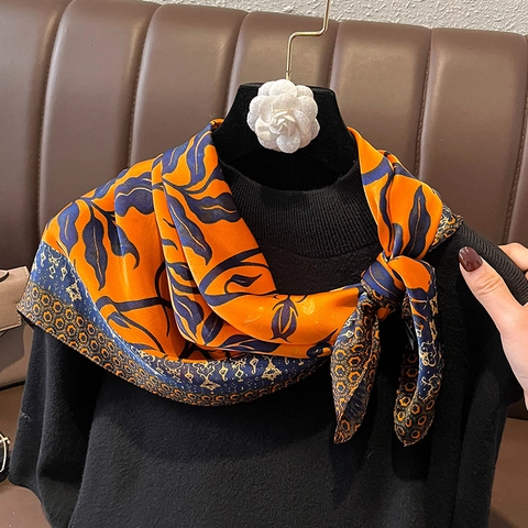 Women Retro Printed Square Scarf Imitation Satin Satin Elegant Floral Pattern Commuting Fashion Neckerchief