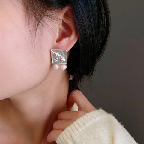 Square Relief Stud Earrings With 925 Sterling Silver Earring Post And Freshwater Pearl Vintage Artistic Jewelry For Women