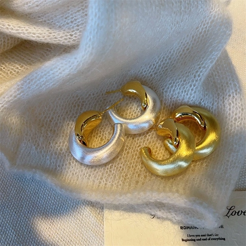 Brushed Crescent C-Shape Hoop Earrings For Women With 925 Sterling Silver Earring Post Minimalist Elegant Niche Jewelry