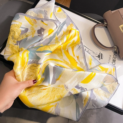 Elegant 100% Mulberry Silk Square Scarf For Women Vintage Floral Oil Painting Print Silk Neckerchief Silk Shawl Gift