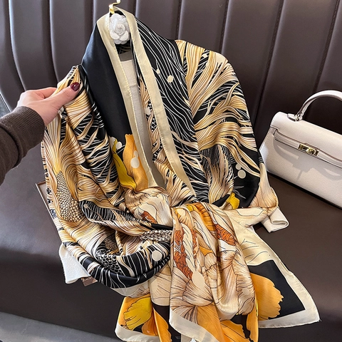 Sciarpa Lunga In Raso Sintetica Per Donna Stampa Floreale E Carpa Koi Scialle Di Raso Elegante Inverno Caldo Foulard