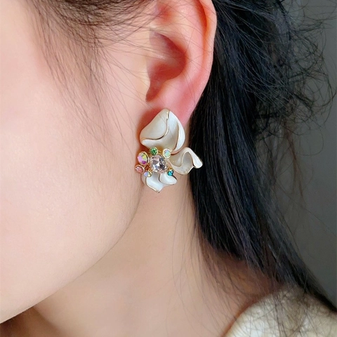 Orecchini A Lobo Fiore In Smalto Bianco Con Strass Colorati E 925 Sterling Silver Earring Post Gioielli Lusso Donna