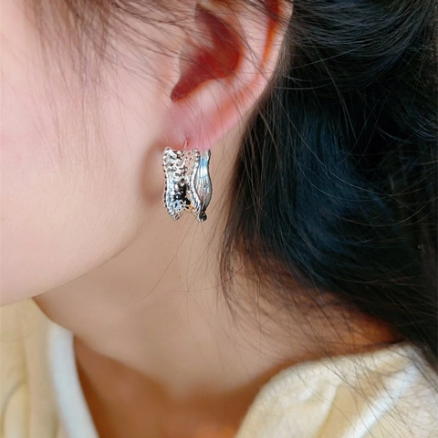 Irregular Wave C-Shaped Hoop Earrings For Women Gold Silver Plated Alloy Copper With 925 Sterling Silver Earring Post Jewelry