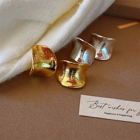 Minimalist Curved Wide Surface Stud Earrings For Women 18K Gold Plated Copper With 925 Sterling Silver Earring Post