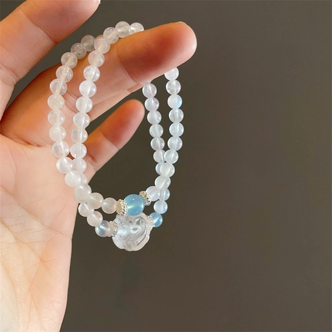 Zweisträngiges Mondstein Weißes Kristall Perlenarmband Für Damen Mit Geschnitztem Blumenanhänger Eleganter Stil