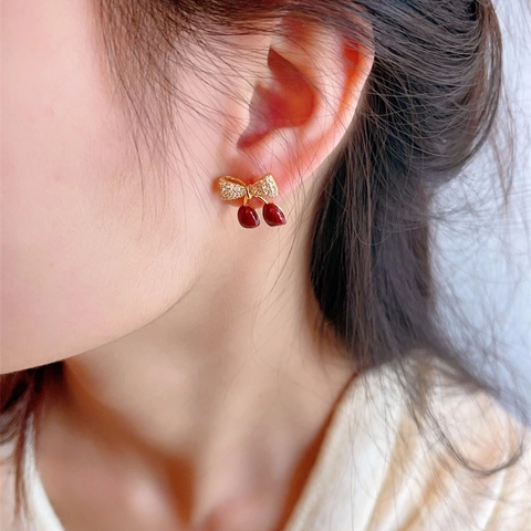 Süße Rote Kirsch Ohrhänger Mit Zirkonia Schleife Und 925er Sterling Silber Ohrstecker Modischer Fruchtschmuck