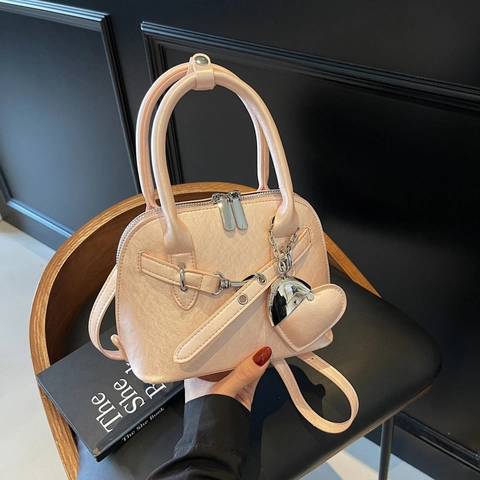 Dames Koreaanse Mode Schelp Crossbody Tas Kunstparelmoer PU Leer Handtas Met Harthanger Veelzijdige Schoudertas Dagelijkse Tote Bag