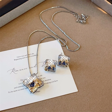 Gioielli Vintage Francesi Collana E Orecchini Con Perno In Argento Sterling 925 Cristallo Blu Unicorno Rilievo Lusso