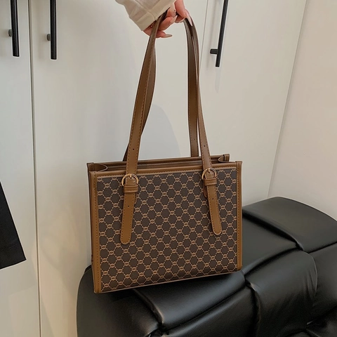 Vintage Monogram Tote Bag PU Leather Large Capacity Shoulder Handbag For Women Retro Minimalist Adjustable Strap