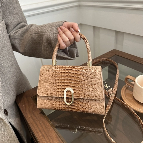 Women Crossbody Bag Crocodile Pattern PU Leather Handheld Shoulder Bag Vintage Square Fashion Trendy Commuter