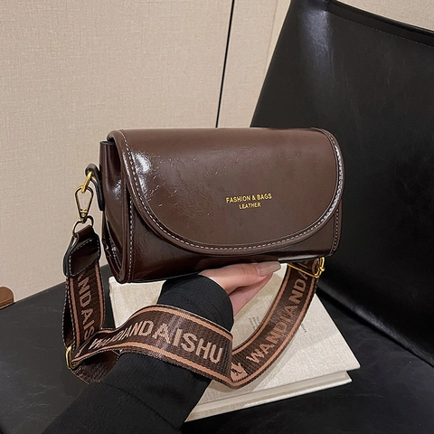Retro Women Crossbody Bag PU Leather Small Square Shoulder Bag With Wide Letter Print Fabric Strap Magnetic Flap Cover