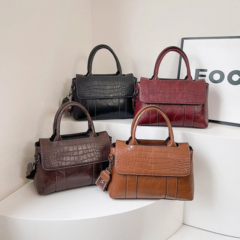 Crocodile Pattern PU Leather Handbag Women Large Capacity Wide Letter Strap Shoulder Crossbody Bag Fashion Retro