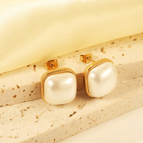 Retro Square Artificial Pearl Stud Earrings Stainless Steel With Twisted Rope Metal Frame Geometric Vintage Style For Women