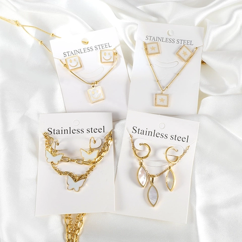Ensemble De Bijoux En Acier Inoxydable Pour Femmes Avec Papillon Étoile Sourire Serrure Carrée Coquille Collier Et Boucles Oreilles