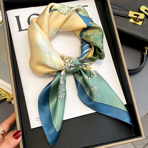 Mulberry Satin Square Scarf Chinese Landscape Floral Print Elegant Fashion Neck Scarf For Women Soft Satin Luxury Neckwear