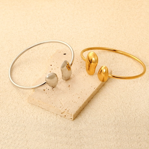 Minimalistischer Edelstahl Offener Armreif Asymmetrische Bohnenform Hochglanzpoliert Mode Schmuck Für Frauen