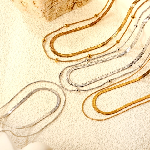 Minimalistische Gelaagde Halskette Edelstahl Fischgräten Schlangenkette Und Rundperlen Vakuum Beschichtet Für Damen