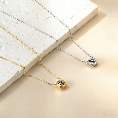 Stainless Steel Square Cubic Zirconia Pendant Necklace 18K Gold Silver Plated Geometric Clavicle Chain For Women Jewelry