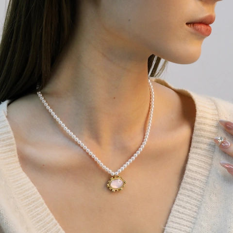 French Style Artificial Pearl Chain Necklace With Pink Shell Oval Pendant Stainless Steel Romantic Elegant For Women