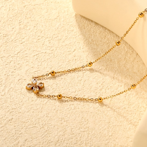 Stainless Steel Anhänger Halskette Mit Vierblättrige Blume Zirkon Perlenkette Für Damen Französischer Luxus Stil