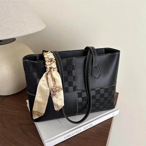 Borsa Tote Da Donna In Pelle PU Patchwork A Scacchi Grande Capacità Con Sciarpa Di Raso Retro Elegante
