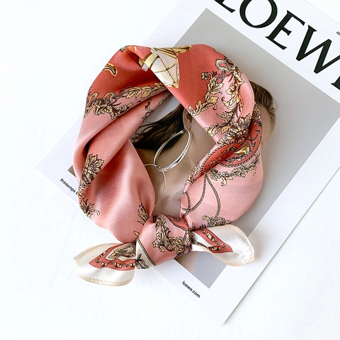 Carré De Satin Vintage Carrosse Imprimé Baroque Foulard Mode Élégant Châle Fleuri Bandana Pour Femmes