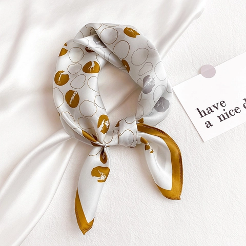 Women Mulberry Satin Square Scarf Abstract Circle Polka Dot Pattern Fashion Professional Office Decoration Neck Satin Scarf