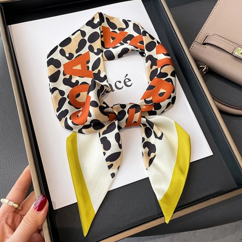 Sciarpa Sottile Motivo Leopardato Lettere Nastro in Raso per Capelli Donna Accessori Fascia per Manico Borsa