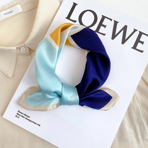 Foulard Quadrato in Seta di Gelso da Donna Elegante Patchwork Stampa Geometrica Raso Chic Foulard Leggero Accessorio Collo