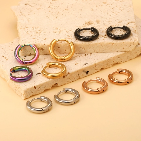 Stainless Steel Round Hoop Earrings For Women Men Huggie Ear Buckle Gold Silver Black Rose Gold Rainbow Geometric Fashion Jewelry