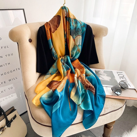 Sciarpa Da Donna Elegante Con Stampa Di Foglie Di Ginkgo Grande Scialle Artistico In Raso Di Raso Imitazione Avvolgente