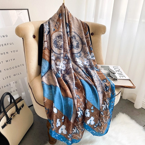 Elegante Dames Satijnen Sjaal met Bloemenprint Grote Rechthoekige Zachte Shawl voor Kantoor Reizen Dagelijks Gebruik