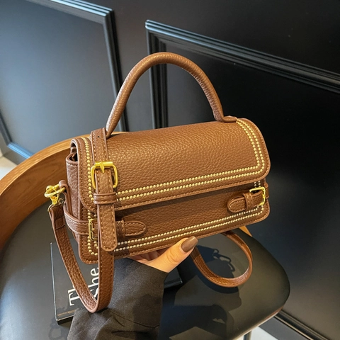 Vintage Litchi Pattern PU Leather Crossbody Bag For Women Small Square Handbag With Metal Buckles Elegant Shoulder Bag