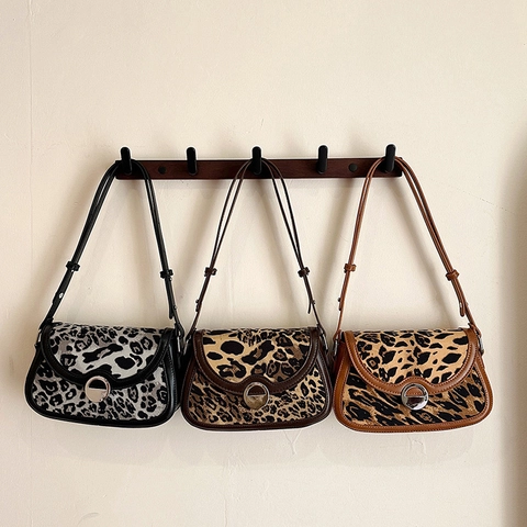 Leopardenmuster Satteltasche PU Leder Stoff Patchwork Umhängetasche Unterarmtasche Retro Mode Damen Verstellbarer Riemen