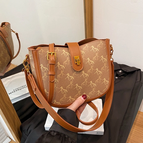 Retro Women PU Leather Saddle Bag Horse Print Solid Color Shoulder Crossbody Handbag With Metal Buckle
