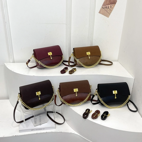 Vintage Women Crossbody Bag Patchwork PU Leather Matte Gold Chain Decor Flap Small Square Shoulder Bag