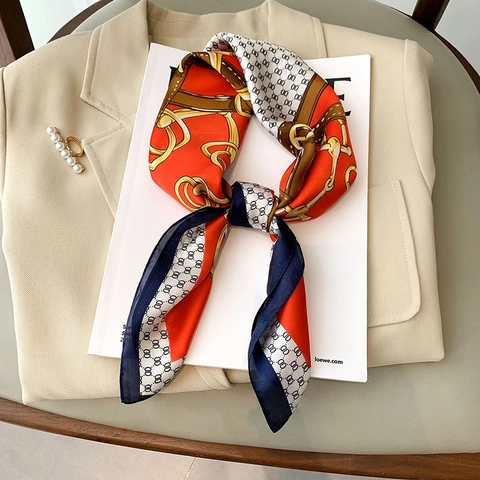Fashion Women Satin Square Scarf Equestrian Horse Bit Chain Pattern Neck Scarf Elegant Headband Silk Feel Bag Accessory