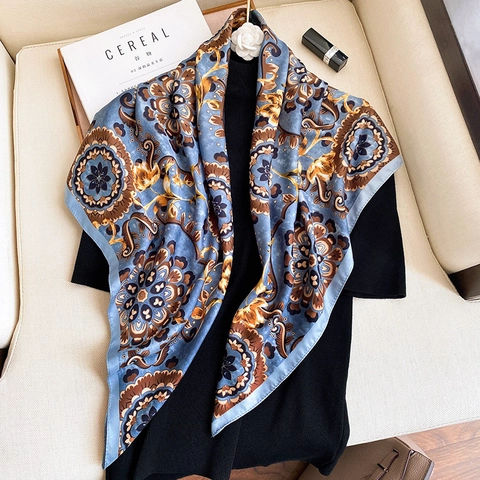 Grande Sciarpa Quadrata Imitazione Raso Stampata Mandala Bohémien Retro Scialle Solare Accessorio Moda Per Donna