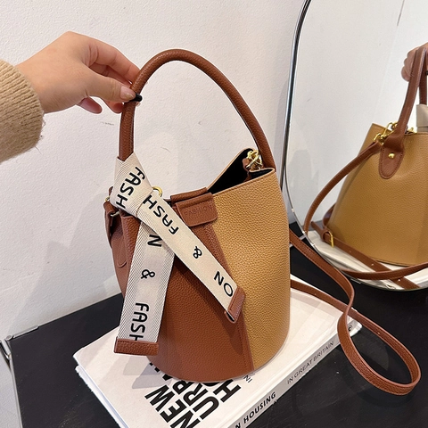 Women Contrast Color PU Leather Bucket Bag Lychee Grain Crossbody Bag Large Capacity Handbag With Scarf Decoration Vintage Style