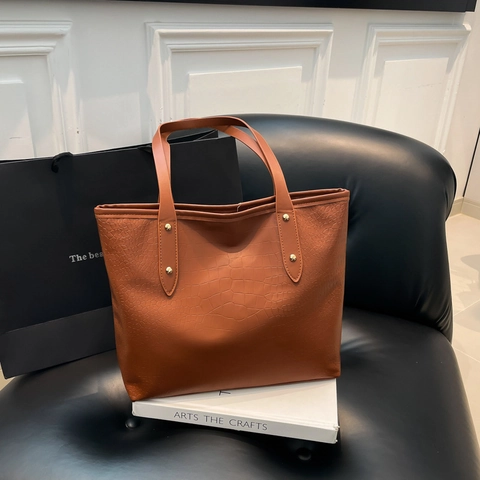 Women Krokodil Prägung Tote Bag PU Leder Große Kapazität Schulter Handtasche Für Pendeln Casual Mit Metallnieten
