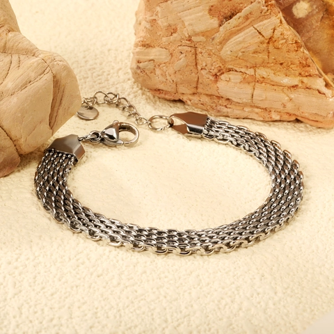 Bracelet En Maille D'acier Inoxydable Et Chaîne Serpent Plate Pour Femmes Bijoux Minimalistes Plaqués Or 18K Ajustables
