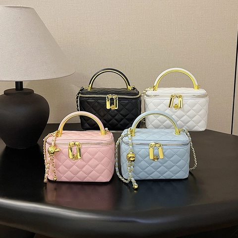 Damen Umhängetasche Mini Vanity Case Gestepptes PU Leder Rautenmuster Metallgriff Kettengurt Elegant Modische Handtasche