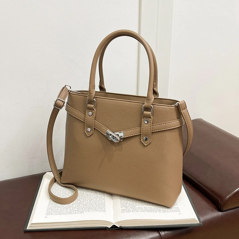 Damen PU Leder Lychee Muster Tragetasche Große Kapazität Handtasche Umhängetasche Mit Silberschloss Nieten Elegant Pendeln