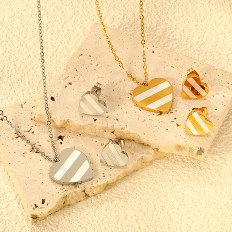 Heart Necklace Earrings Jewelry 18K Gold Plated Stainless Steel White Mother Of Artificial Pearl Stripe Pendant For Women