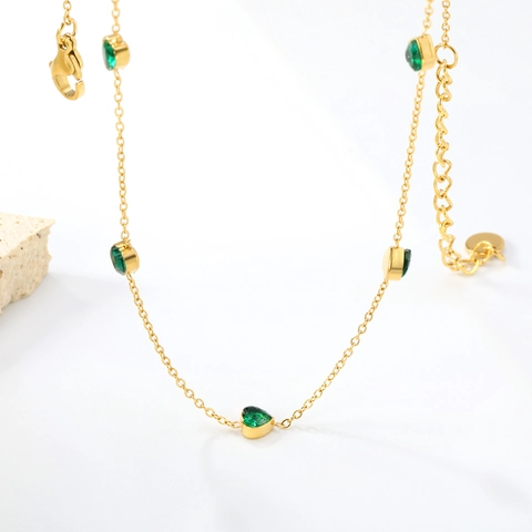 Vintage Herz Anhänger Halskette Vergoldet Edelstahl Smaragdgrün Zirkonia Choker Für Damen Schicker Eleganter Schmuck