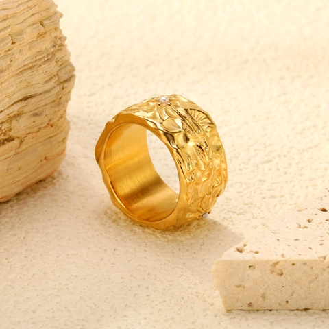 Vintage Irregular Texture Ring Stainless Steel Star Motif Artificial Pearl Band For Women Chic