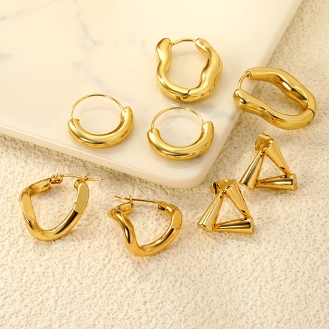 Chunky Hoop Ohrringe Vergoldeter Edelstahl Unregelmäßige Geometrische Welle Stecker Hypoallergen Minimalistisch Damen